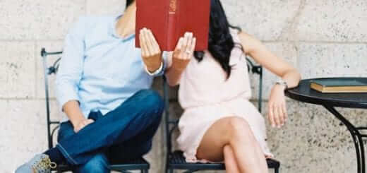 Thay đổi bất ngờ của tâm lý con trai tuổi 17 khi yêu